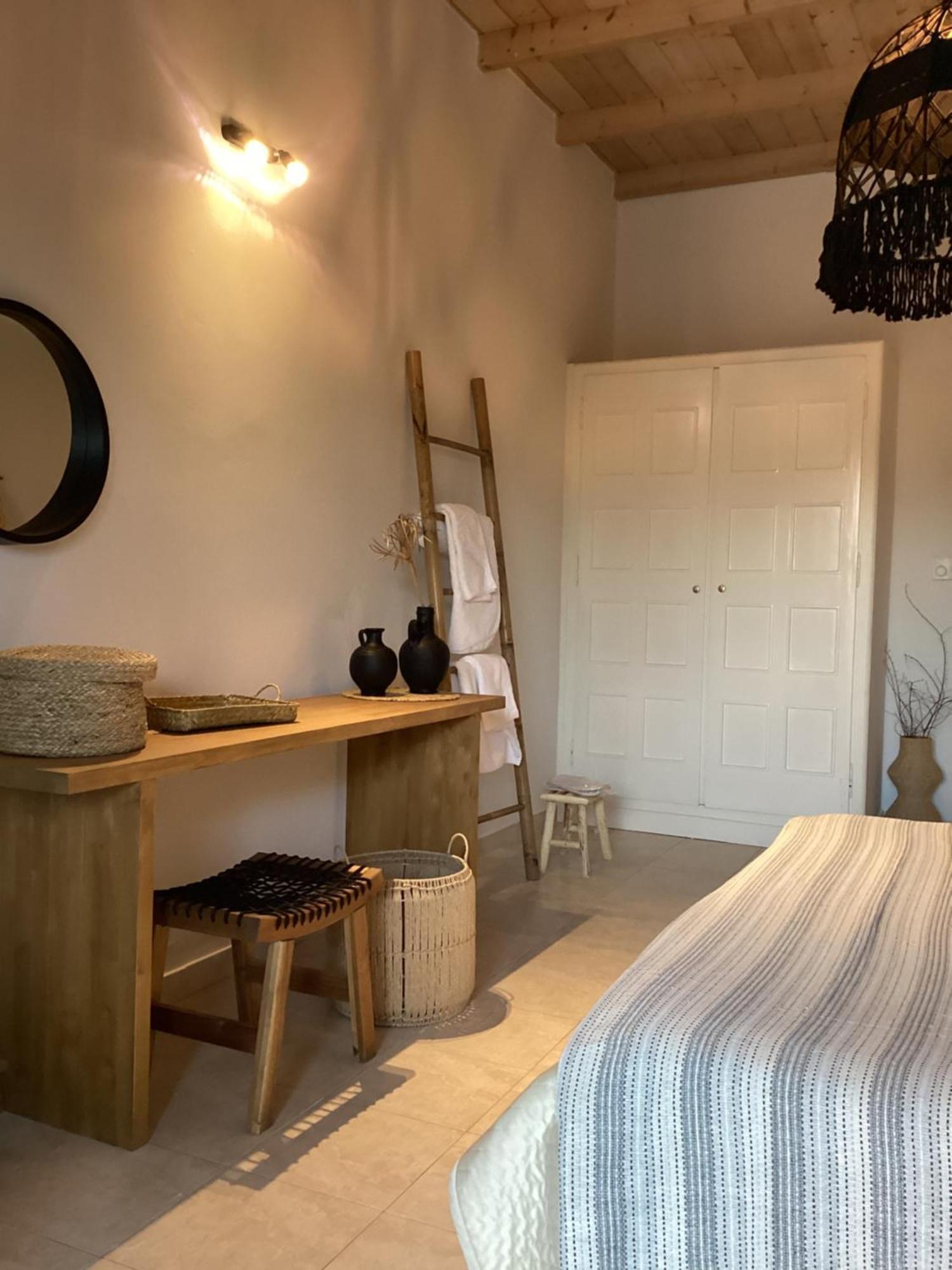 Apartment Bangallows Tartaya Kato Korakiana